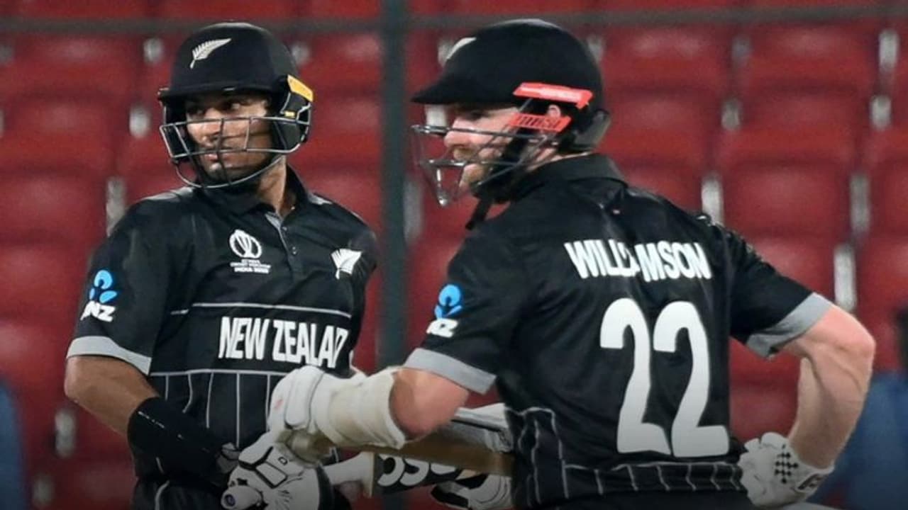 CWC, NZ vs PAK: பாகிஸ்தானை பந்தாடிய நியூசிலாந்து – வார்ம் அப் போட்டியில் ருத்ரதாண்டம் ஆடிய நியூ., வீரர்கள்!