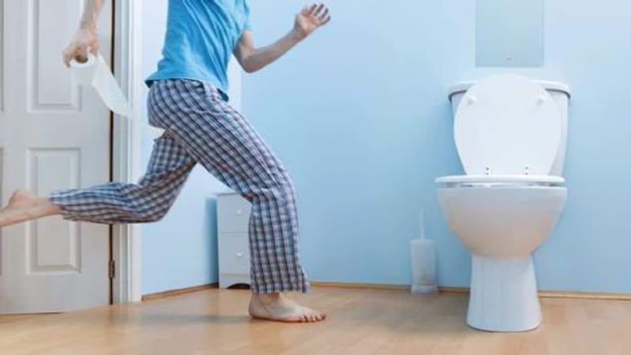 ശബ്ദത്തിലെ മാറ്റങ്ങൾ മുതല് ഇടയ്ക്കിടെ ടോയ്ലറ്റിൽ പോകുന്നതുവരെ നിസാരമായി കാണേണ്ട... ശബ്ദത്തിലെ മാറ്റങ്ങൾ മുതല് ഇടയ്ക്കിടെ ടോയ്ലറ്റിൽ പോകുന്നതുവരെ നിസാരമായി കാണേണ്ട...