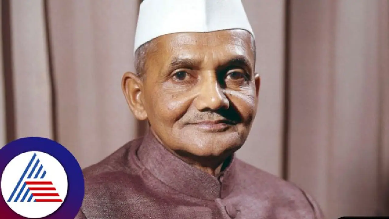 ಲಾಲ್ ಬಹದ್ದೂರ್ ಶಾಸ್ತ್ರಿ ಜಯಂತಿ: ಅಮೃತಕಾಲದ ಭಾರತಕ್ಕೆ ಪ್ರೇರಣೆ ಅವರೇ! ಲಾಲ್ ಬಹದ್ದೂರ್ ಶಾಸ್ತ್ರಿ ಜಯಂತಿ: ಅಮೃತಕಾಲದ ಭಾರತಕ್ಕೆ ಪ್ರೇರಣೆ ಅವರೇ!