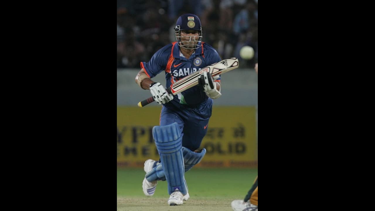 World Cup 2023: அதிக ரன்கள் எடுத்தவர்களின் பட்டியலில் சச்சின் நம்பர் 1, விக்கெட்டுகளில் மெக்ராத் முதலிடம்!