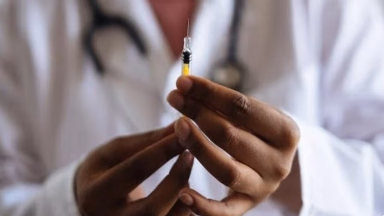 ಮಲೇರಿಯಾ ತಡೆಗೆ ಈ ಲಸಿಕೆ ಬೆಸ್ಟ್: ವಿಶ್ವ ಆರೋಗ್ಯ ಸಂಸ್ಥೆ ಶಿಫಾರಸು ಮಲೇರಿಯಾ ತಡೆಗೆ ಈ ಲಸಿಕೆ ಬೆಸ್ಟ್: ವಿಶ್ವ ಆರೋಗ್ಯ ಸಂಸ್ಥೆ ಶಿಫಾರಸು