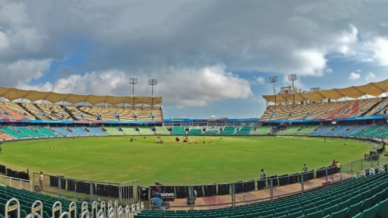 ഇന്ത്യ ഓസ്ട്രേലിയ ടി20; കര്ശന നിര്ദേശങ്ങളുമായി തിരുവനന്തപുരം നഗരസഭ ഇന്ത്യ ഓസ്ട്രേലിയ ടി20; കര്ശന നിര്ദേശങ്ങളുമായി തിരുവനന്തപുരം നഗരസഭ