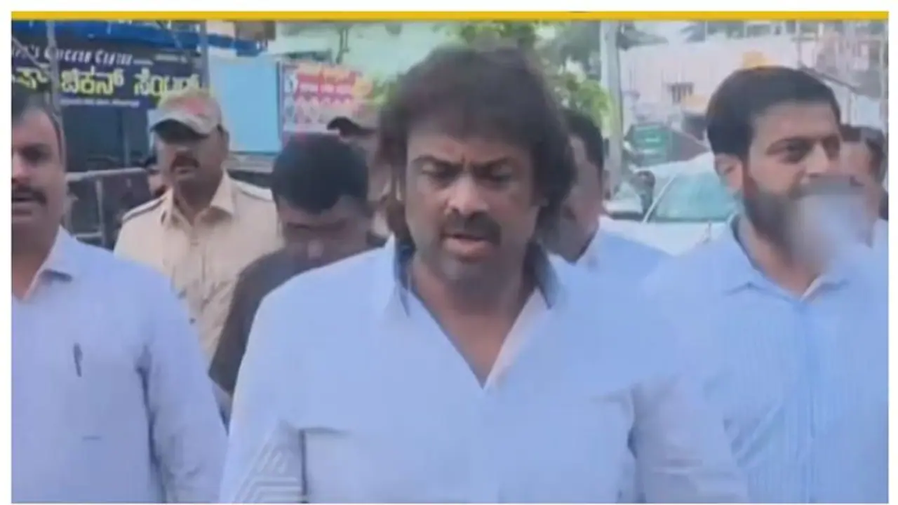 ಡಿಕೆಶಿ ಜಾರಕಿಹೊಳಿ ನಡುವೆ ವೈಯಕ್ತಿಕವಾಗಿ ವೈಮನಸ್ಸಿರಬಹುದು: ಮಧು ಬಂಗಾರಪ್ಪ ಡಿಕೆಶಿ ಜಾರಕಿಹೊಳಿ ನಡುವೆ ವೈಯಕ್ತಿಕವಾಗಿ ವೈಮನಸ್ಸಿರಬಹುದು: ಮಧು ಬಂಗಾರಪ್ಪ