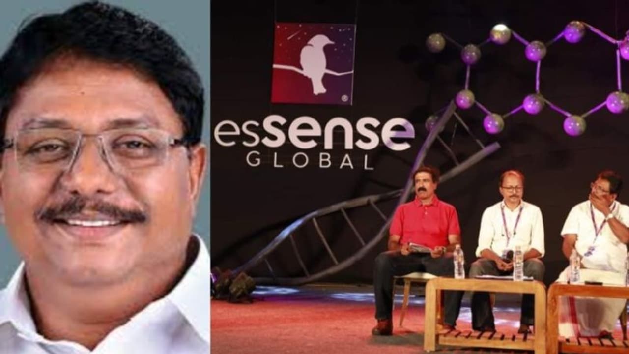 തട്ടം പരാമര്ശം:'പാര്ട്ടി നിലപാട് ഉയര്ത്തിപ്പിടിക്കും, സംസ്ഥാന സെക്രട്ടറിയുടെ വിശദീകരണം എന്റെ നിലപാടാണ്' തട്ടം പരാമര്ശം:'പാര്ട്ടി നിലപാട് ഉയര്ത്തിപ്പിടിക്കും, സംസ്ഥാന സെക്രട്ടറിയുടെ വിശദീകരണം എന്റെ നിലപാടാണ്'