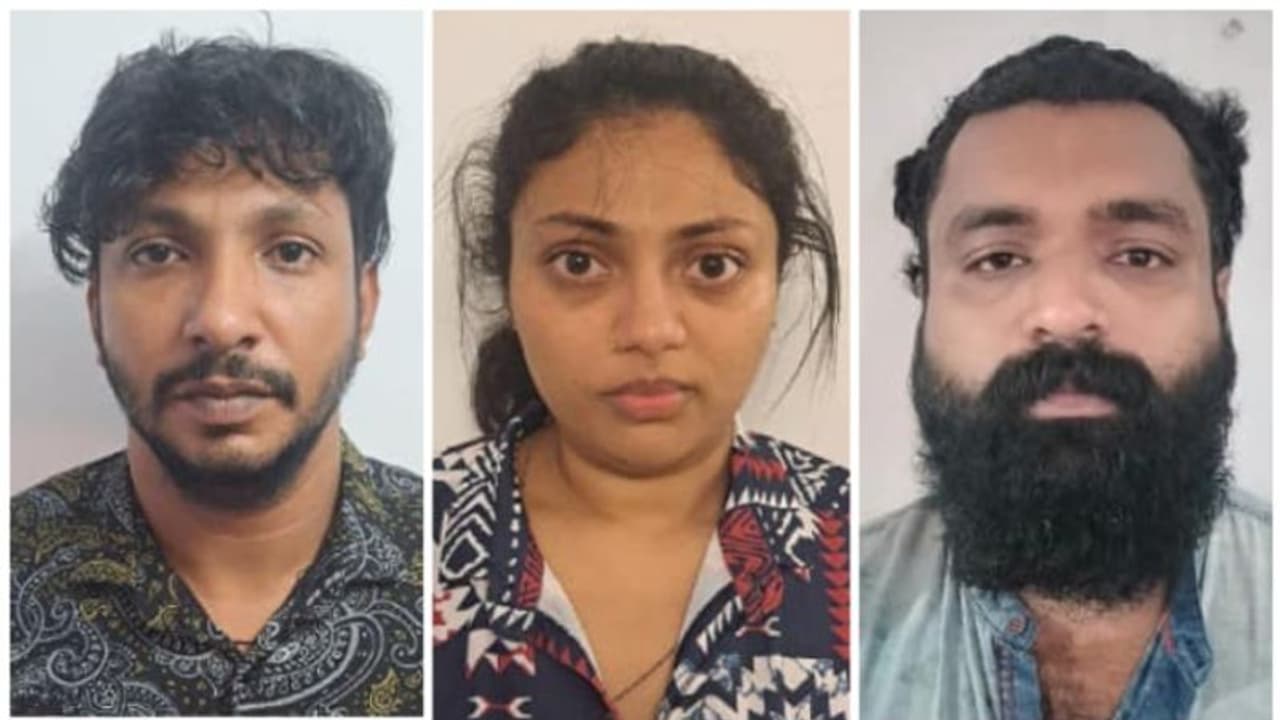 അപ്പാര്‍ട്ട്മെന്റില്‍ പൊലീസ് എത്തിയത് രാത്രി 7.45ന്; യുവതിയും സുഹൃത്തും ആദ്യം കുടുങ്ങി, പിന്നാലെ മൂന്നാമനും