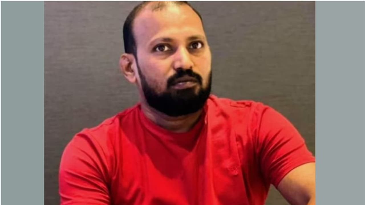 പ്രവാസി മലയാളി ഹൃദയാഘാതം മൂലം മരിച്ചു പ്രവാസി മലയാളി ഹൃദയാഘാതം മൂലം മരിച്ചു