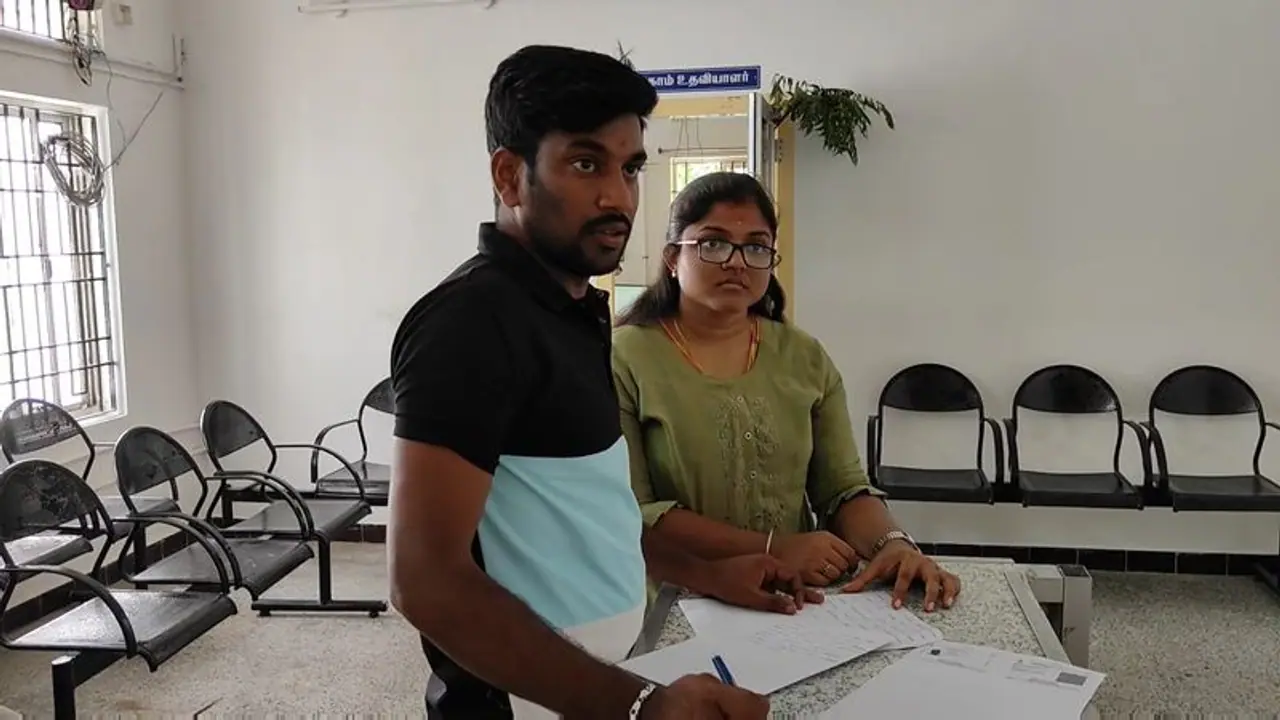 இன்ஸ்டா காதல் ஜோடிக்கு பெற்றோர் எதிர்ப்பு; உயிருக்கு பாதுகாப்பு கேட்டு போலீசில் தஞ்சம்