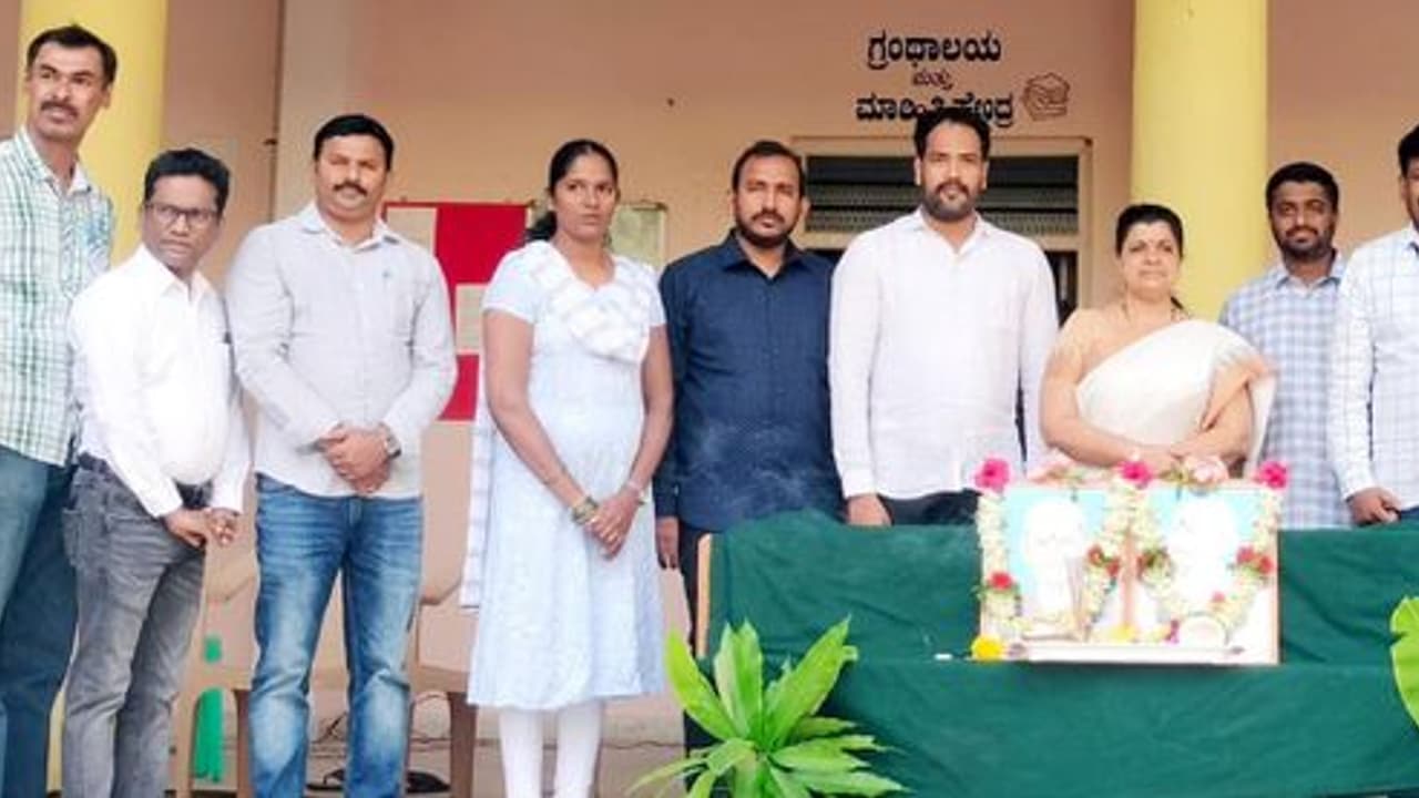 ಅನೇಕ ಸಮಸ್ಯೆಗಳಿಗೆ ಗಾಂಧೀಜಿ ಚಿಂತನೆಗಳಲ್ಲಿ ಸೂಕ್ತ ಪರಿಹಾರ ಅನೇಕ ಸಮಸ್ಯೆಗಳಿಗೆ ಗಾಂಧೀಜಿ ಚಿಂತನೆಗಳಲ್ಲಿ ಸೂಕ್ತ ಪರಿಹಾರ