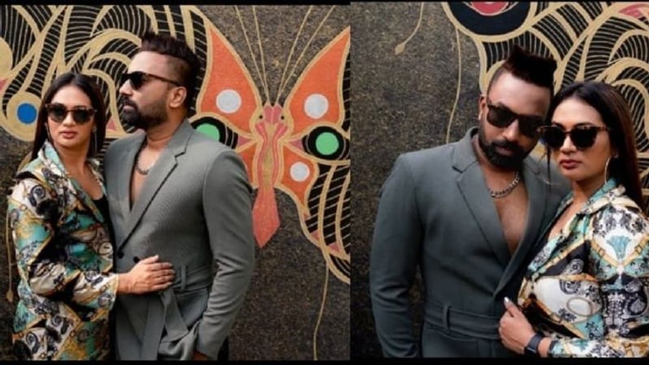 'ഞാൻ വീട്ടിൽ നിന്നും പുറത്തായി ഗയ്സ്', എല്ലാവർക്കും ശരണ്യ മതി': 'വേദിക'യുടെ ഭര്ത്താവ്.! 'ഞാൻ വീട്ടിൽ നിന്നും പുറത്തായി ഗയ്സ്', എല്ലാവർക്കും ശരണ്യ മതി': 'വേദിക'യുടെ ഭര്ത്താവ്.!