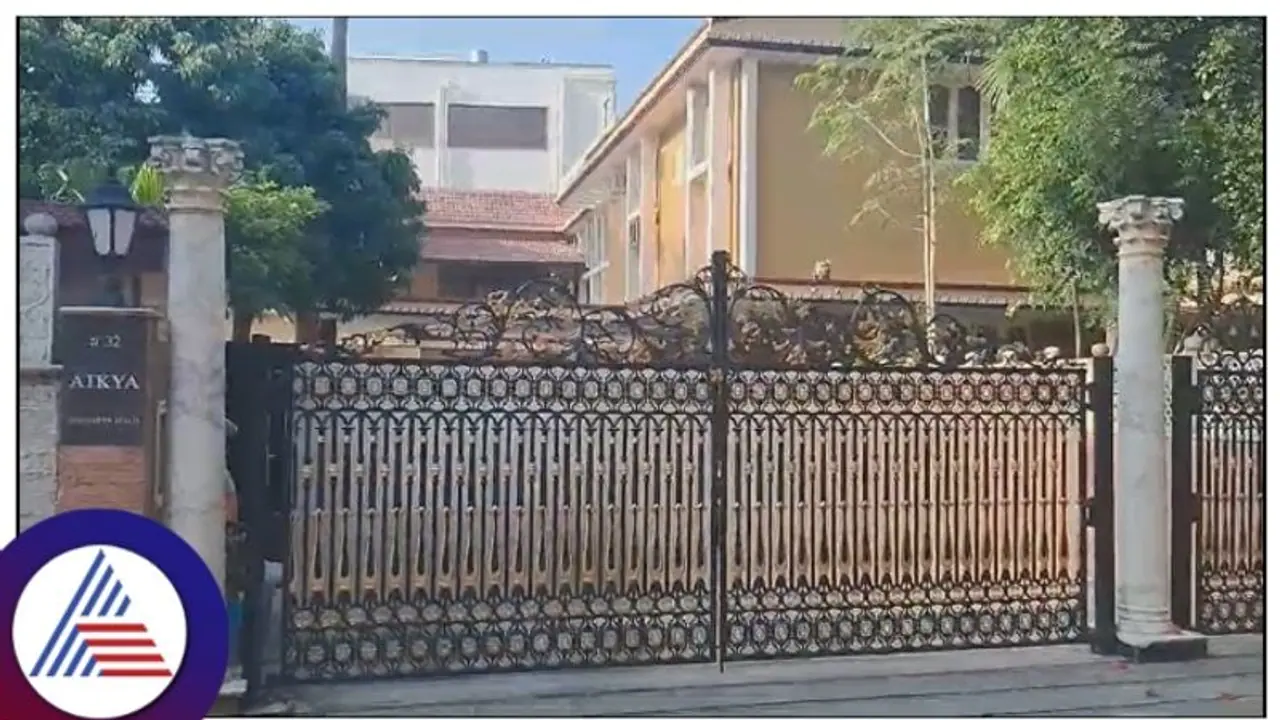 IT raids in Bengaluru since early morning, tax sleuths at 15 locations IT raids in Bengaluru since early morning, tax sleuths at 15 locations