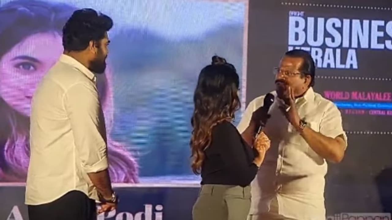 മുല്ലപ്പെരിയാറിലെ ആശങ്ക പങ്കുവച്ച് റോബിന് രാധാകൃഷ്ണന്; വേദിയില് മറുപടി പറഞ്ഞ് ഇ പി ജയരാജന് മുല്ലപ്പെരിയാറിലെ ആശങ്ക പങ്കുവച്ച് റോബിന് രാധാകൃഷ്ണന്; വേദിയില് മറുപടി പറഞ്ഞ് ഇ പി ജയരാജന്