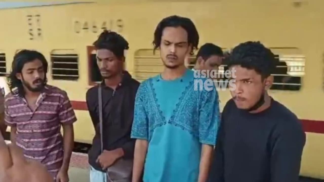 കൈയ്യിൽ തോക്ക് കണ്ട് പിടികൂടി; കള്ളവണ്ടി കയറിയതിന് പിഴയിട്ട് മലയാളി യുവാക്കളെ വിട്ടയച്ചു