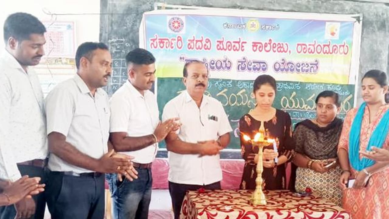 ಹದಿಹರೆಯದ ವಯಸ್ಸಿನಲ್ಲಿ: ಮಾನಸಿಕ ಸ್ಥಿತಿಯನ್ನು ಹತೋಟಿಯಲ್ಲಿಟ್ಟುಕೊಳ್ಳಿ