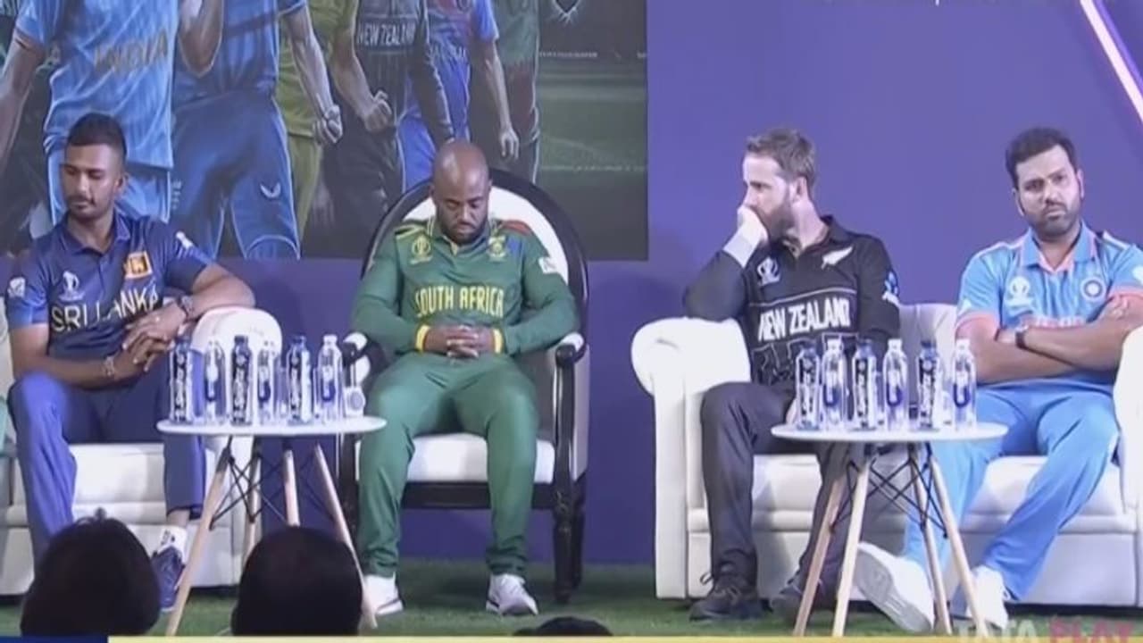 ക്യാപ്റ്റൻസ് മീറ്റിനിടെ കസേരയിൽ ഇരുന്നുറങ്ങി ബാവുമ, അത് ഉറക്കമായിരുന്നില്ലെന്ന് ദക്ഷിണാഫ്രിക്കൻ നായകൻ ക്യാപ്റ്റൻസ് മീറ്റിനിടെ കസേരയിൽ ഇരുന്നുറങ്ങി ബാവുമ, അത് ഉറക്കമായിരുന്നില്ലെന്ന് ദക്ഷിണാഫ്രിക്കൻ നായകൻ