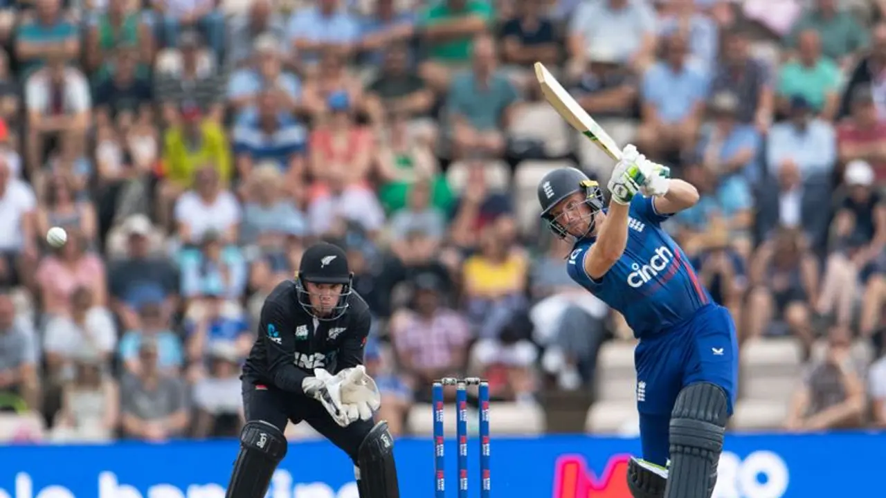 ವಿಶ್ವಕಪ್ ಉದ್ಘಾಟನಾ ಪಂದ್ಯದಲ್ಲಿ ಕಿವೀಸ್ಗೆ ಸ್ಪರ್ಧಾತ್ಮಕ ಗುರಿ ನೀಡಿದ ಹಾಲಿ ಚಾಂಪಿಯನ್ ಇಂಗ್ಲೆಂಡ್ ವಿಶ್ವಕಪ್ ಉದ್ಘಾಟನಾ ಪಂದ್ಯದಲ್ಲಿ ಕಿವೀಸ್ಗೆ ಸ್ಪರ್ಧಾತ್ಮಕ ಗುರಿ ನೀಡಿದ ಹಾಲಿ ಚಾಂಪಿಯನ್ ಇಂಗ್ಲೆಂಡ್