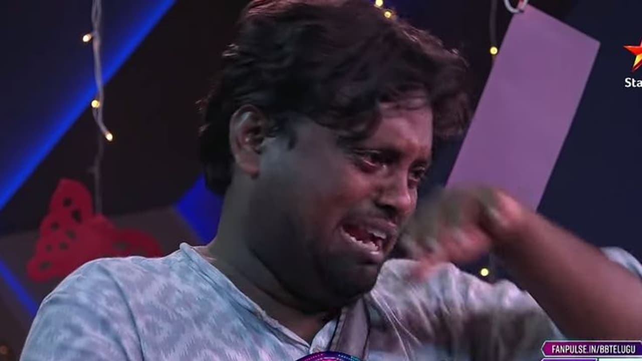 Bigg Boss Telugu 7: భయంకరంగా ఏడ్చేసిన టేస్టీ తేజా... బిగ్ బాస్ ఇచ్చిన షాక్ అలాంటిది మరీ! Bigg Boss Telugu 7: భయంకరంగా ఏడ్చేసిన టేస్టీ తేజా... బిగ్ బాస్ ఇచ్చిన షాక్ అలాంటిది మరీ!