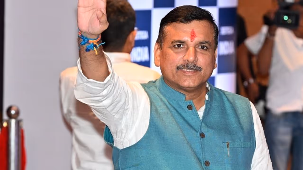 ಕೋರ್ಟ್ ಅನುಮತಿ ನೀಡಿದರೂ ಆಪ್ ಸಂಜಯ್ ಸಿಂಗ್ ಪ್ರಮಾಣವಚನ ತಡೆದ ರಾಜ್ಯಸಭಾ ಅಧ್ಯಕ್ಷ! ಕೋರ್ಟ್ ಅನುಮತಿ ನೀಡಿದರೂ ಆಪ್ ಸಂಜಯ್ ಸಿಂಗ್ ಪ್ರಮಾಣವಚನ ತಡೆದ ರಾಜ್ಯಸಭಾ ಅಧ್ಯಕ್ಷ!