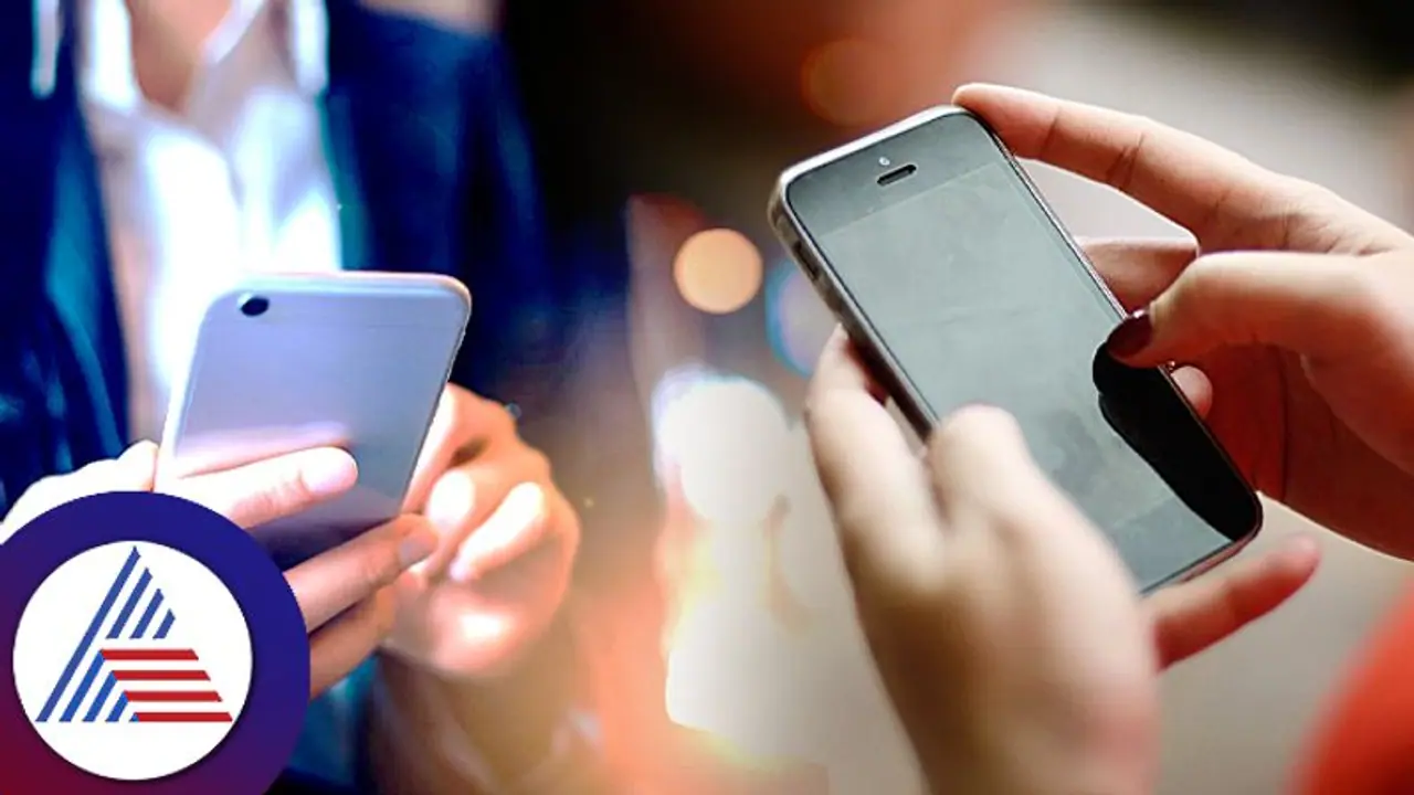 Tech Tips: ஸ்மார்ட்போன் ஸ்கிரீனை சுத்தமாக வைத்துக்கொள்வது எப்படி?