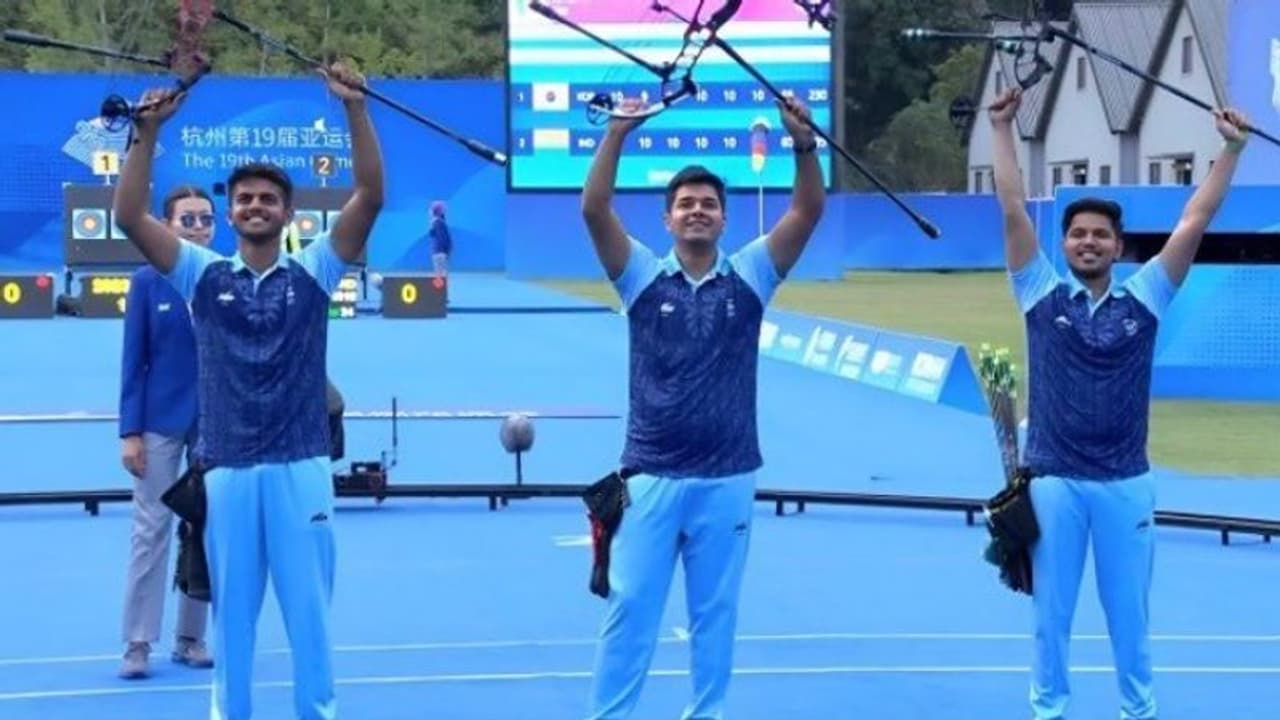 ഏഷ്യന് ഗെയിംസില് 100 മെഡല് ഉറപ്പിച്ചു, ചൈനയില് ചരിത്രം തിരുത്തി ഇന്ത്യ ഏഷ്യന് ഗെയിംസില് 100 മെഡല് ഉറപ്പിച്ചു, ചൈനയില് ചരിത്രം തിരുത്തി ഇന്ത്യ