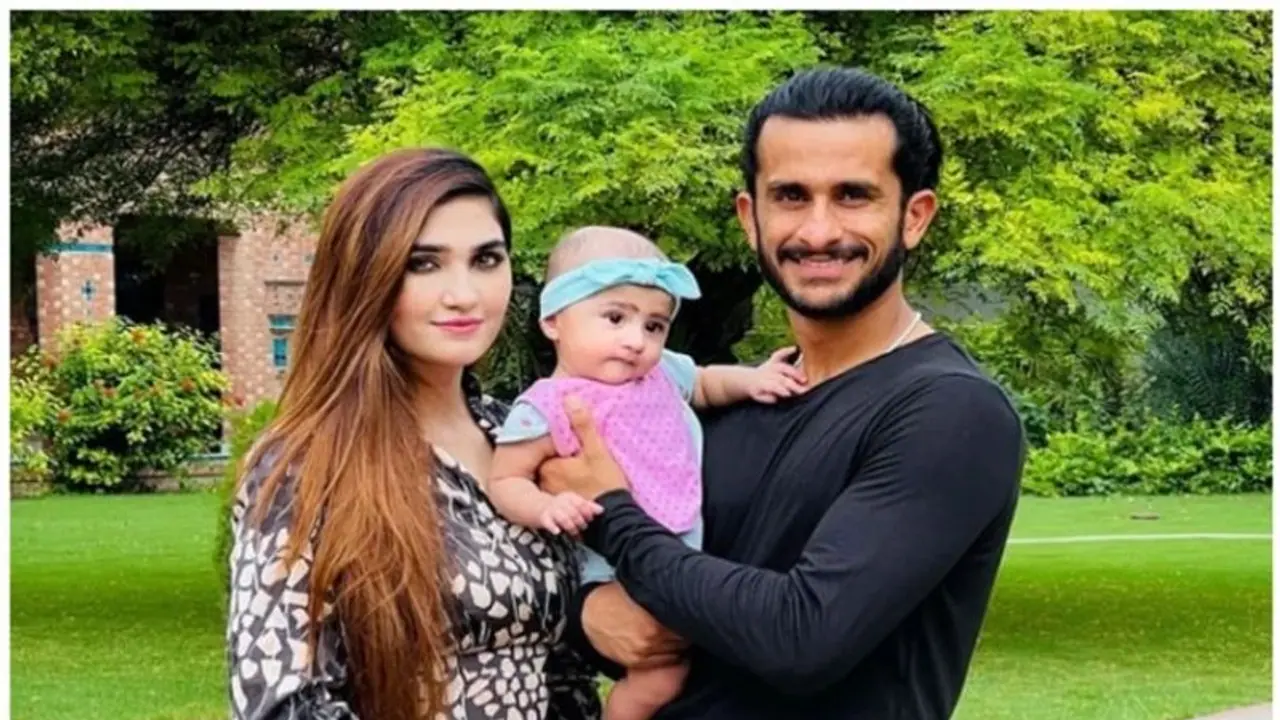 ఇండియాలోని కుటుంబాన్ని కలిసిన పాకిస్తాన్ బౌలర్ హసన్ అలీ భార్య సామియా