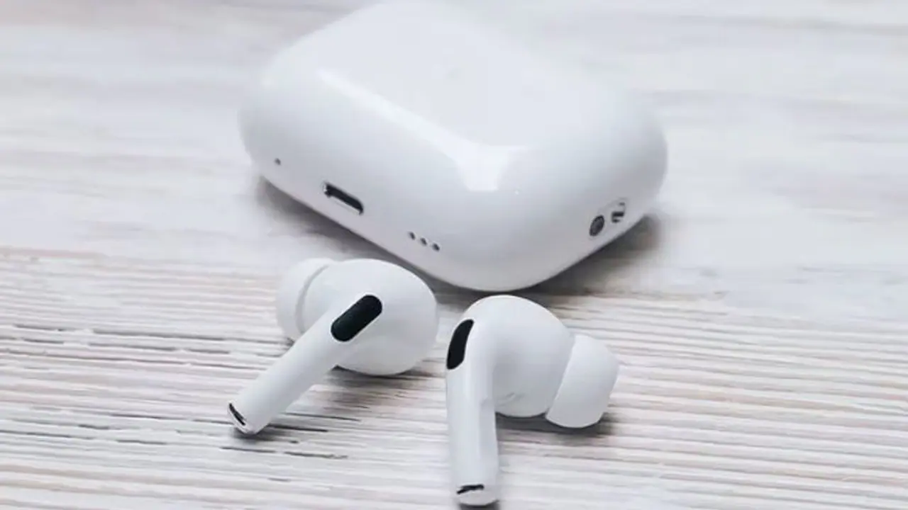 Apple AirPods to feature cameras, mass production likely to start by 2026: Report Apple AirPods to feature cameras, mass production likely to start by 2026: Report