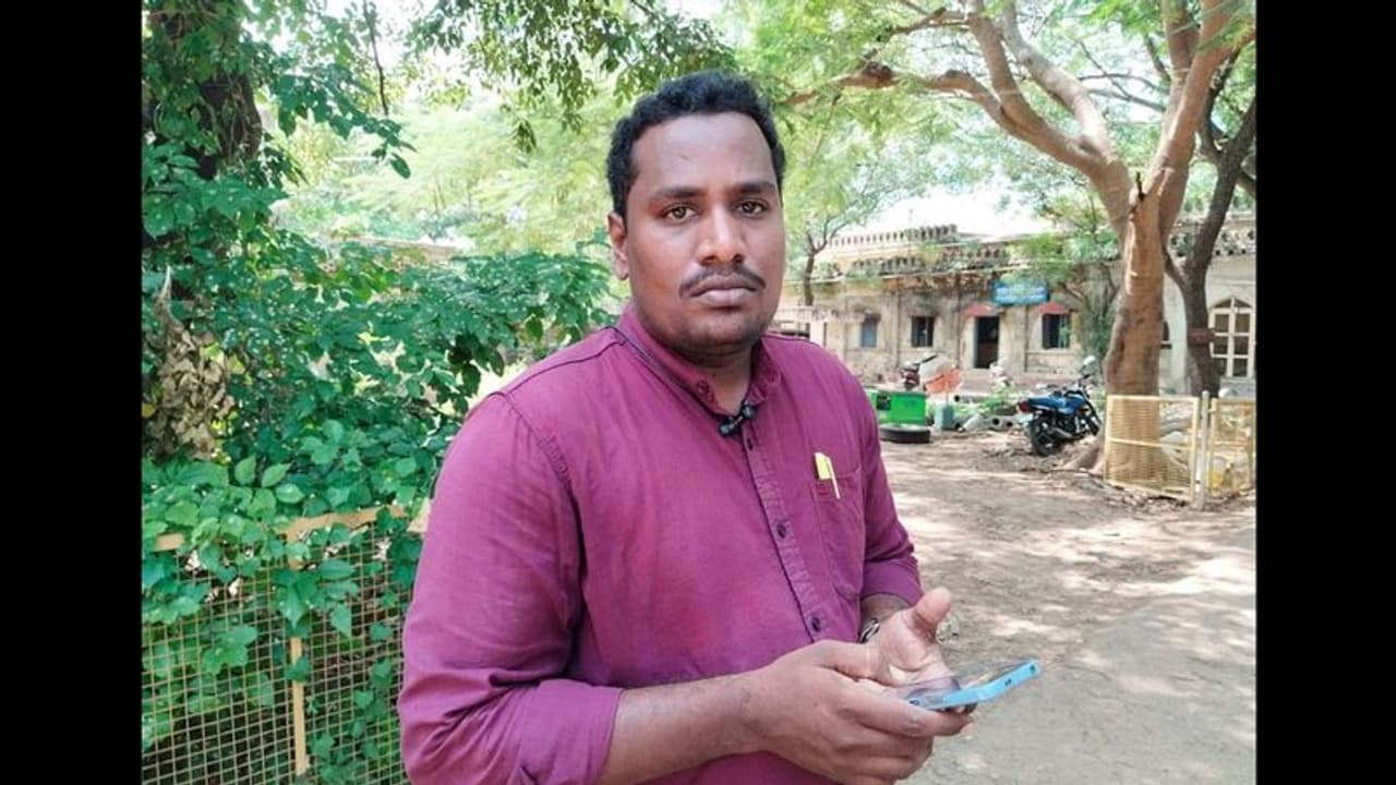 உங்கள் சேமிப்பு கணக்கில் ரூ.756 கோடி. . . வங்கியில் இருந்து வந்த தகவலால் திக்கு முக்காடி போன வாடிக்கையாளர் உங்கள் சேமிப்பு கணக்கில் ரூ.756 கோடி. . . வங்கியில் இருந்து வந்த தகவலால் திக்கு முக்காடி போன வாடிக்கையாளர்