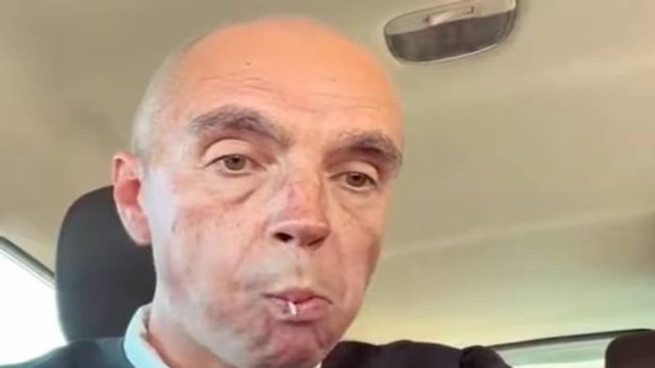 വിശപ്പ് സഹിക്കാനാവത്തതിനാൽ ഒരാൾക്ക് പരോൾ പോലുമില്ലാതെ ജീവപര്യന്തം നൽകി എന്ന് ജഡ്ജി! വിശപ്പ് സഹിക്കാനാവത്തതിനാൽ ഒരാൾക്ക് പരോൾ പോലുമില്ലാതെ ജീവപര്യന്തം നൽകി എന്ന് ജഡ്ജി!