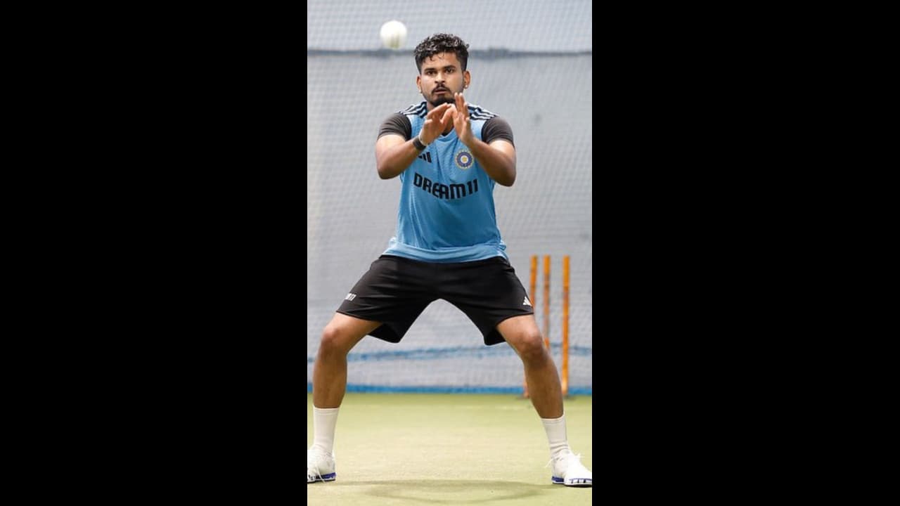 ഗംഭീര് പക തീര്ക്കുന്നു? ശ്രേയസിനെ വേണ്ട, നായകനായി മറ്റൊരാള്! കൊല്ക്കത്ത നൈറ്റ് റൈഡേഴ്സില് തര്ക്കം ഗംഭീര് പക തീര്ക്കുന്നു? ശ്രേയസിനെ വേണ്ട, നായകനായി മറ്റൊരാള്! കൊല്ക്കത്ത നൈറ്റ് റൈഡേഴ്സില് തര്ക്കം