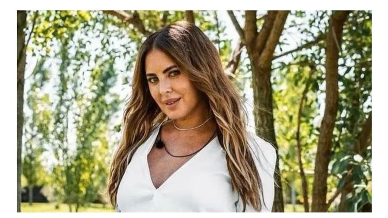 మరింత అందం కోసం ప్రయత్నం, వికటించిన సర్జరీ.. రక్తం గడ్డకట్టి నటి మృతి మరింత అందం కోసం ప్రయత్నం, వికటించిన సర్జరీ.. రక్తం గడ్డకట్టి నటి మృతి