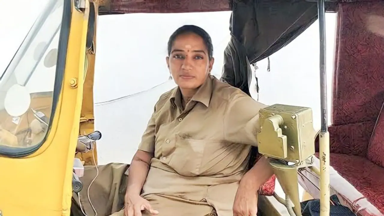 Women Achievers: A female auto rickshaw driver challenging conventions and achieving success