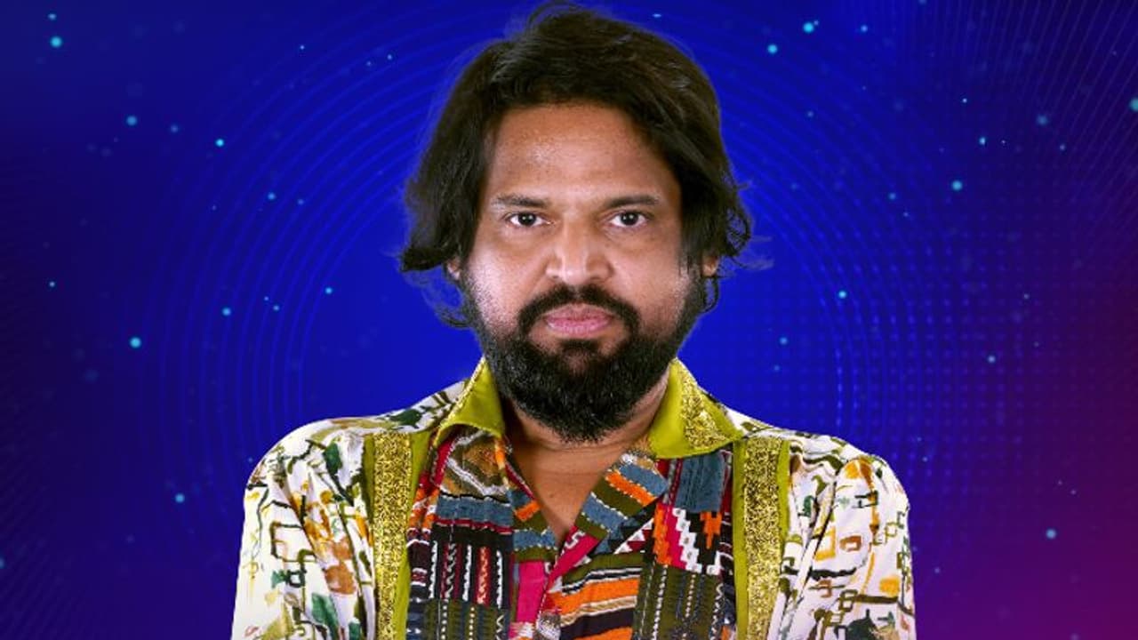 Bigg Boss 2.0: పాటొచ్చింది నాన్న దూరమయ్యాడు.. వైల్డ్ కార్డ్ ఎంట్రీ ఇచ్చి భోలే షావలి.. ఎమోషనల్ జర్నీ Bigg Boss 2.0: పాటొచ్చింది నాన్న దూరమయ్యాడు.. వైల్డ్ కార్డ్ ఎంట్రీ ఇచ్చి భోలే షావలి.. ఎమోషనల్ జర్నీ