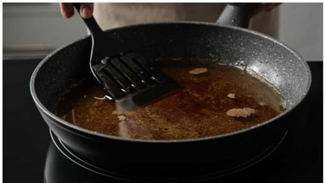 എണ്ണമയമുള്ള ഭക്ഷണം കഴിക്കുന്നത് കാൻസർ സാധ്യത വർദ്ധിപ്പിക്കുമോ ?