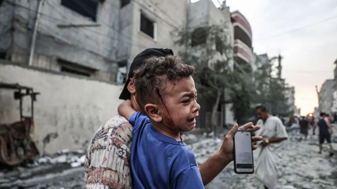 Netanyahu offers 'real future' to Palestinians while Gaza death toll crosses 10000 Netanyahu offers 'real future' to Palestinians while Gaza death toll crosses 10000