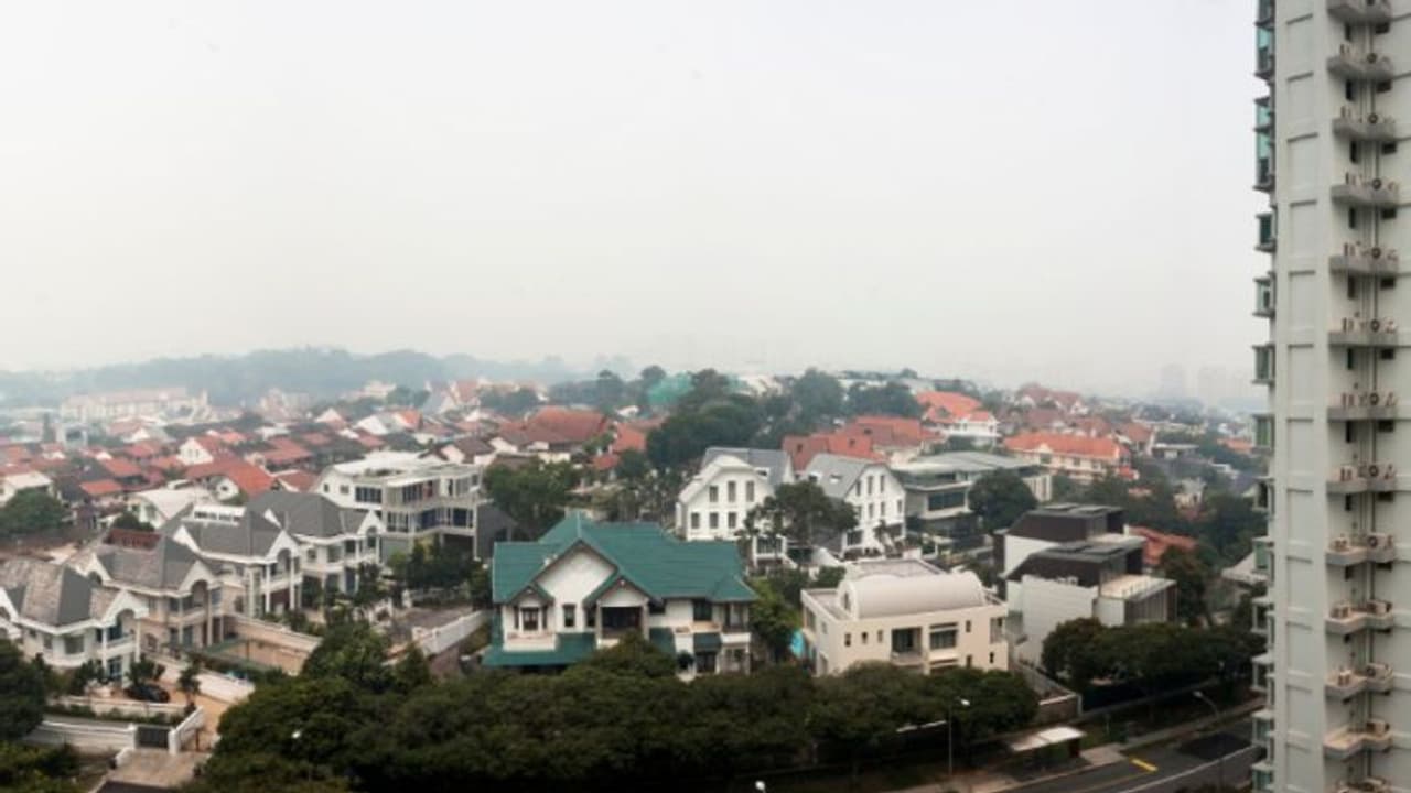 சிங்கப்பூரர்களுக்கு வருகிறது ஒரு நற்செய்தி.. சீரடையும் காற்றின் நிலை NEA அதிகாரிகள் வெளியிட்ட அப்டேட்! சிங்கப்பூரர்களுக்கு வருகிறது ஒரு நற்செய்தி.. சீரடையும் காற்றின் நிலை NEA அதிகாரிகள் வெளியிட்ட அப்டேட்!