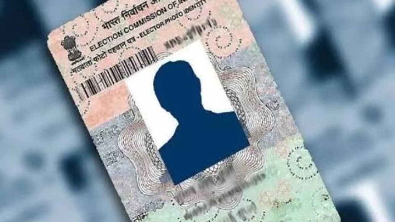 Voter ID Card: ఓటర్ ఐడీ కార్డులో అడ్రస్ మార్చుకోవాలనుకుంటున్నారా ? అయితే ఇలా చేయండి..