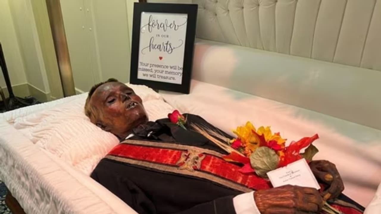 ஒருவழியாக முடிவுக்கு வந்த சந்தேகம்.. 128 ஆண்டுகள் கழித்து புதைக்கப்பட்ட ஒரு மனிதனின் உடல் முழு விவரம்! ஒருவழியாக முடிவுக்கு வந்த சந்தேகம்.. 128 ஆண்டுகள் கழித்து புதைக்கப்பட்ட ஒரு மனிதனின் உடல் முழு விவரம்!