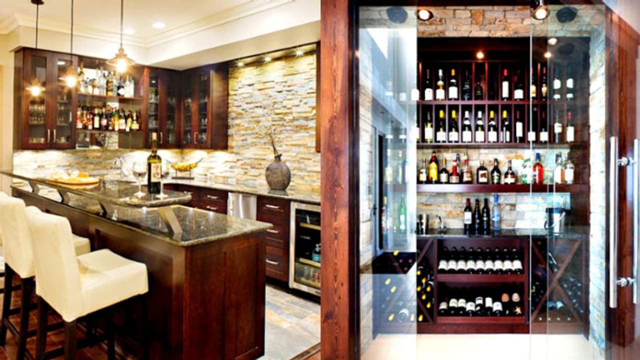 വീട്ടിൽ മിനി ബാർ; ലൈസൻസിന് ആർക്കൊക്കെ അപേക്ഷിക്കാം വീട്ടിൽ മിനി ബാർ; ലൈസൻസിന് ആർക്കൊക്കെ അപേക്ഷിക്കാം