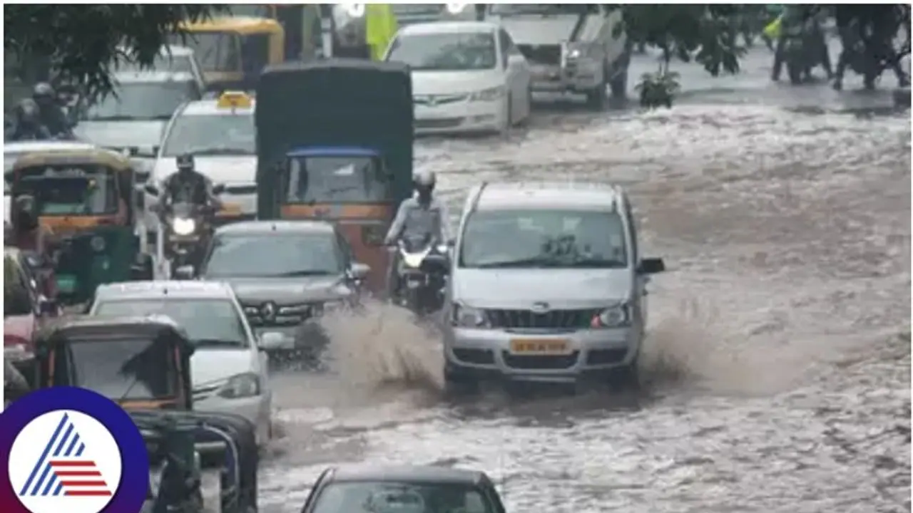 ಬೆಂಗ್ಳೂರಲ್ಲಿ ಭಾರೀ ಗಾಳಿ ಸಹಿತ ಆಲಿಕಲ್ಲು ಮಳೆ: ಧರೆಗುರುಳಿದ ಮರಗಳು, ವಾಹನ ಸಂಚಾರ ಆಸ್ತವ್ಯಸ್ತ