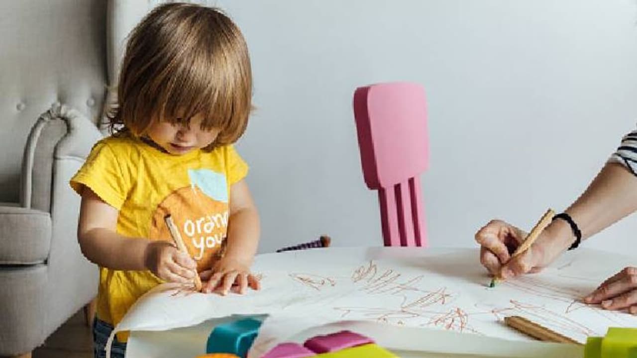 കുഞ്ഞുങ്ങളെ നോക്കാന്‍ ആളെ വേണം, സ്ത്രീയുടെ ഡിമാൻഡുകൾ കേട്ട് തലയിൽ കൈവച്ച് നെറ്റിസൺസ്!