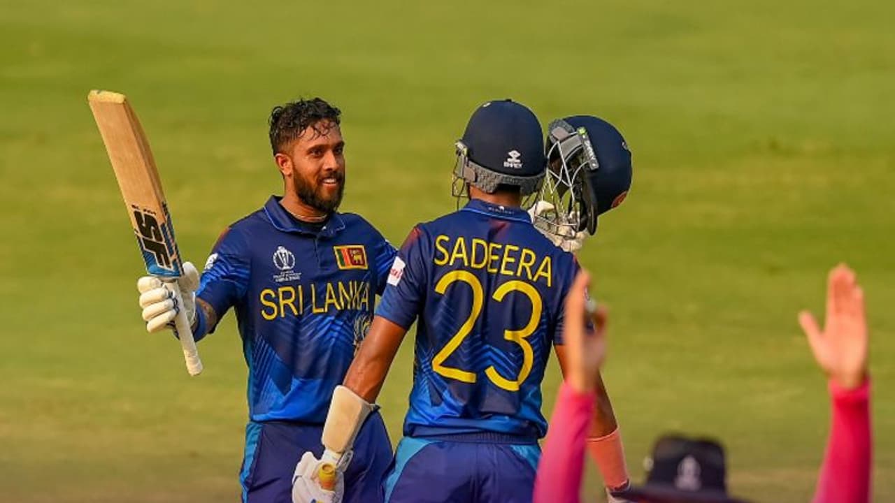SL vs ZIM: అసలంక సెంచరీ వృధా.. ! శ్రీలంక జింబాబ్వే తొలి వ‌న్డేను దెబ్బ‌కొట్టిన వ‌ర్షం ! 