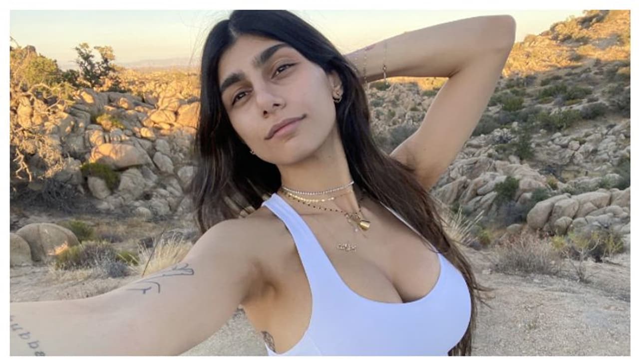 നിലപാടിൽ ഉറച്ച് തന്നെ, സയണിസ്റ്റുകളെ പിന്തുണക്കുന്നവരുടെ കരാർ വേണ്ടെന്ന് മിയ ഖലീഫ, സോഷ്യൽമിഡീയയിൽ ചർച്ച നിലപാടിൽ ഉറച്ച് തന്നെ, സയണിസ്റ്റുകളെ പിന്തുണക്കുന്നവരുടെ കരാർ വേണ്ടെന്ന് മിയ ഖലീഫ, സോഷ്യൽമിഡീയയിൽ ചർച്ച