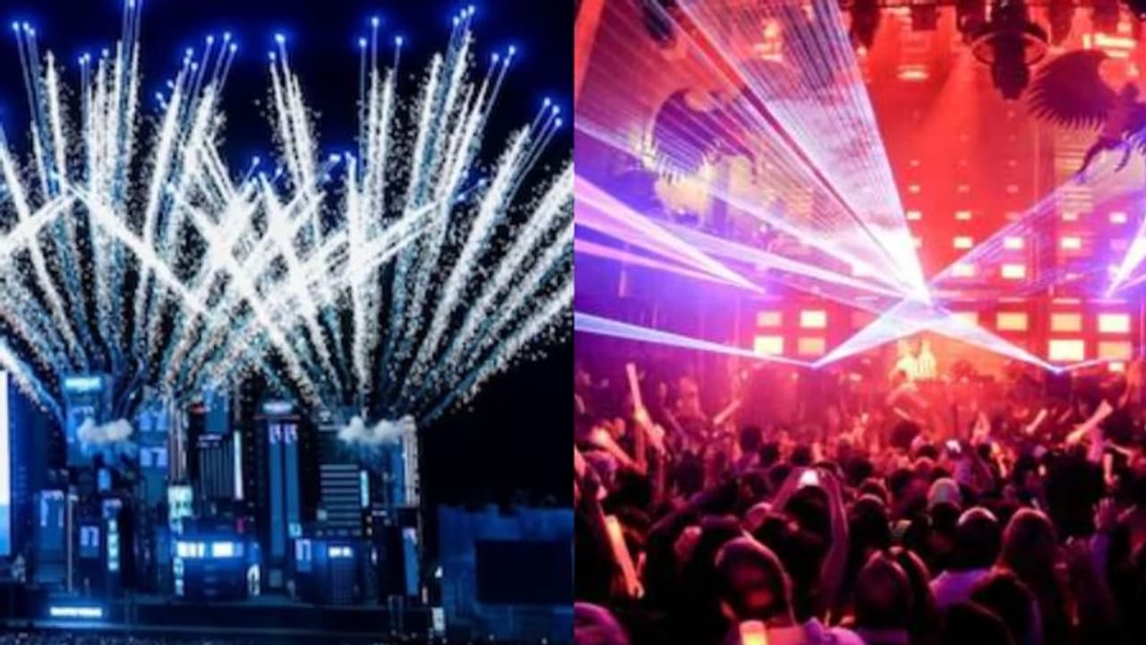 പാട്ടും ഡാൻസും, എല്ലാരും ഒപ്പംകൂടി, ഷോയ്ക്കിടെ കറണ്ടൊന്ന് പോയിവന്നു, നോക്കിയപ്പോൾ 25 പേരുടെ പോക്കറ്റിൽ ഫോണില്ല പാട്ടും ഡാൻസും, എല്ലാരും ഒപ്പംകൂടി, ഷോയ്ക്കിടെ കറണ്ടൊന്ന് പോയിവന്നു, നോക്കിയപ്പോൾ 25 പേരുടെ പോക്കറ്റിൽ ഫോണില്ല