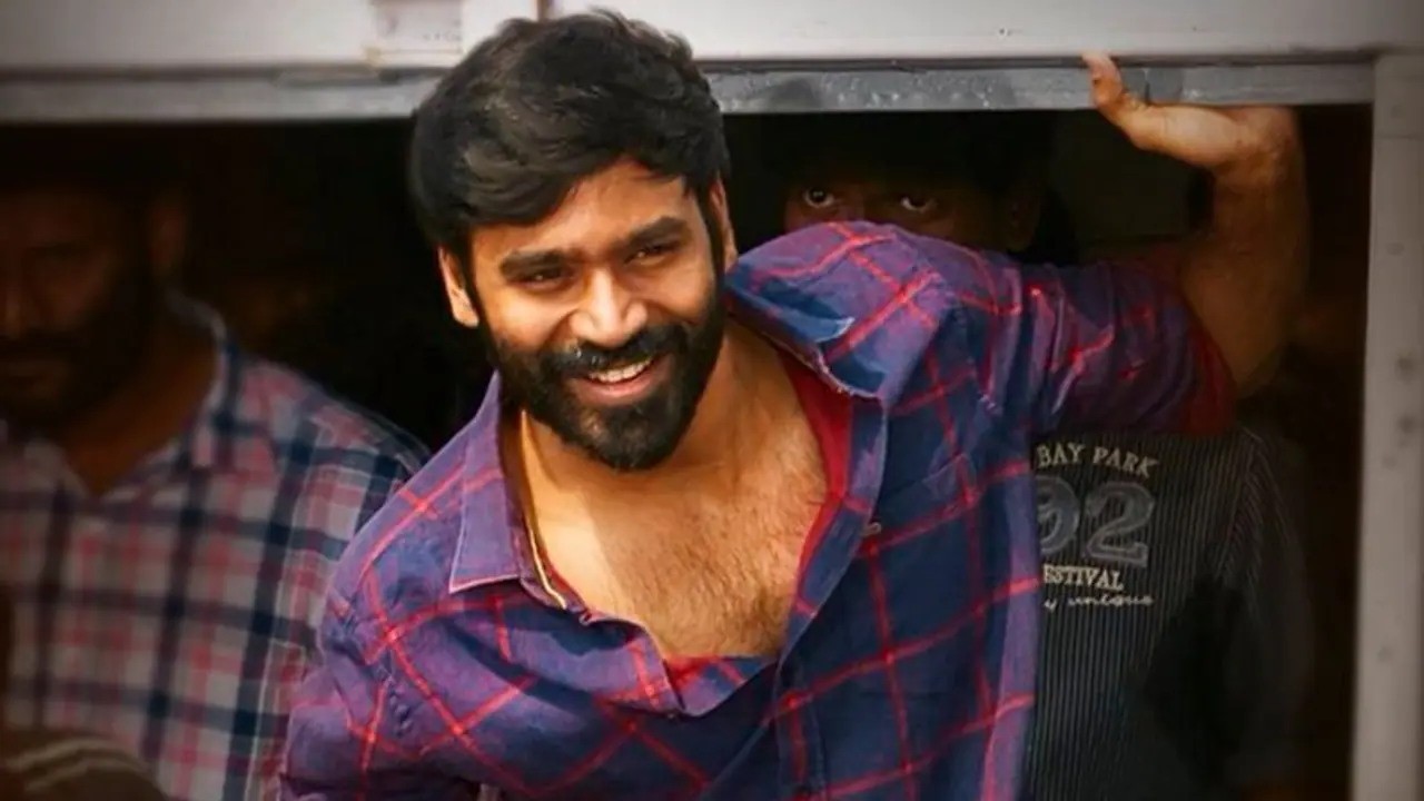 പ്ലാന്‍ ചെയ്തത് 3 ഷോകള്‍, ജനത്തിരക്ക് മൂലം 30 ഷോകളിലേക്ക്; റീ റിലീസില്‍ തരംഗമായി ഈ ധനുഷ് ചിത്രം