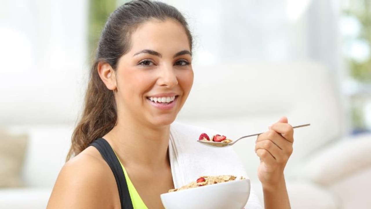 പ്രഭാത ഭക്ഷണത്തില് പതിവായി ഈ നട്സ് ഉള്പ്പെടുത്തൂ, അറിയാം ഗുണങ്ങള്... പ്രഭാത ഭക്ഷണത്തില് പതിവായി ഈ നട്സ് ഉള്പ്പെടുത്തൂ, അറിയാം ഗുണങ്ങള്...