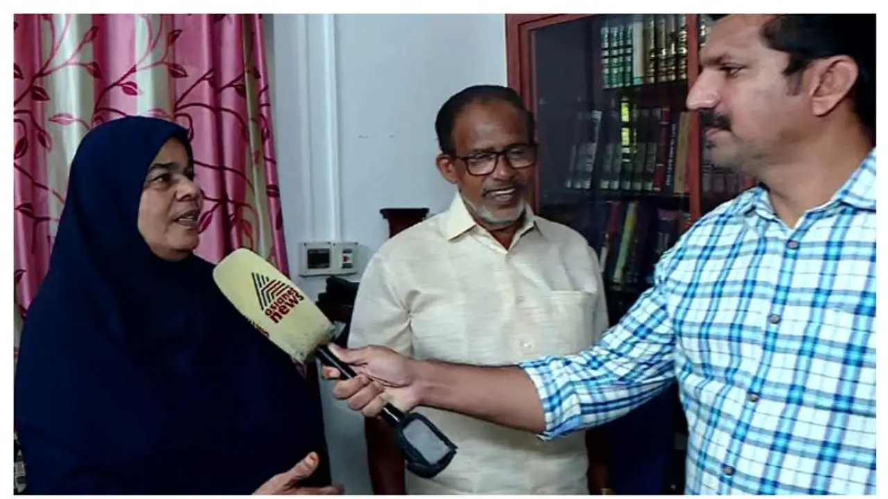 Kerala pilgrims stuck in Israel lands in Kochi airport; share ordeal Kerala pilgrims stuck in Israel lands in Kochi airport; share ordeal