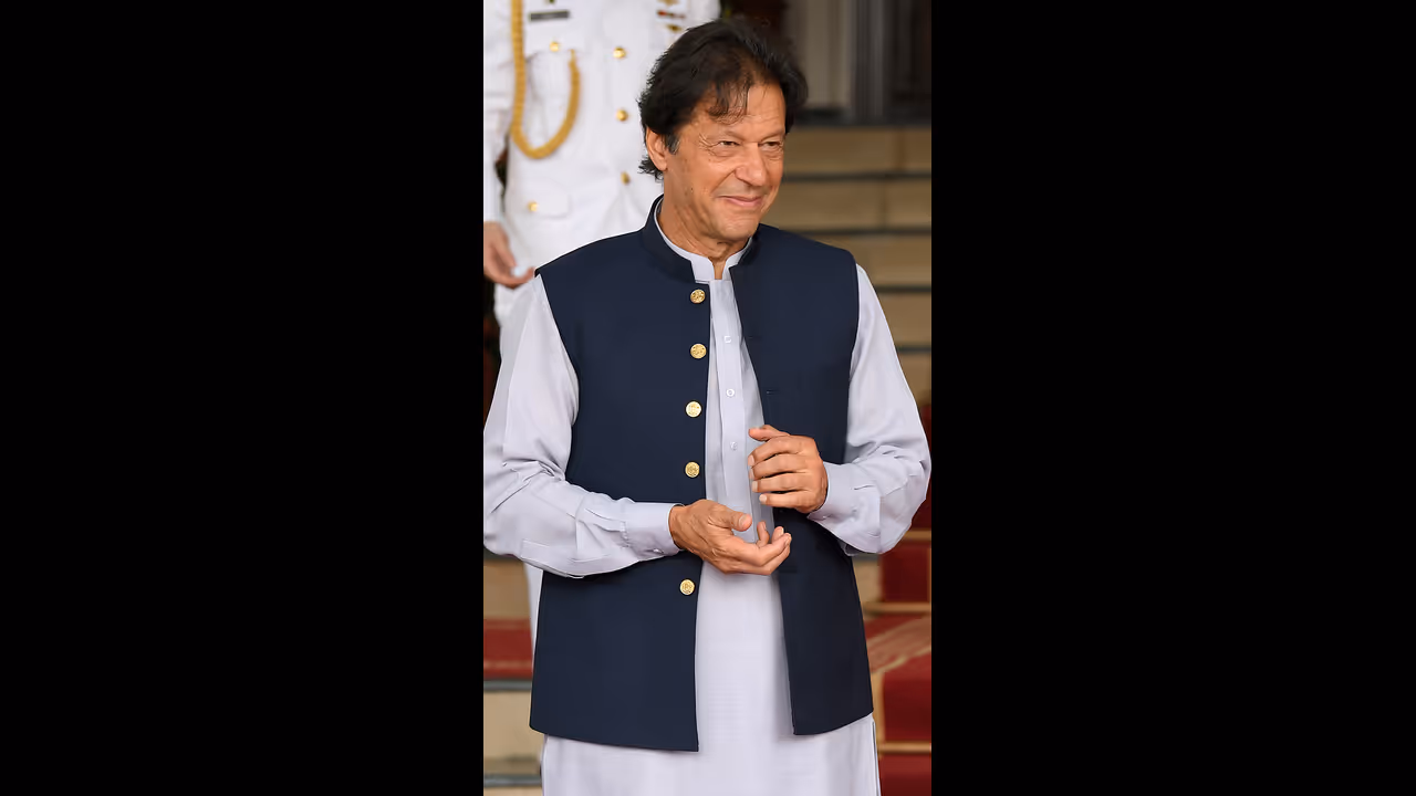 Breaking: ಪಾಕ್‌ ಮಾಜಿ ಪ್ರಧಾನಿ ಇಮ್ರಾನ್‌ ಖಾನ್‌ಗೆ ಮತ್ತಷ್ಟು ಸಂಕಷ್ಟ: ಸೈಫರ್ ಪ್ರಕರಣದಲ್ಲಿ 10 ವರ್ಷ ಜೈಲು ಶಿಕ್ಷೆ