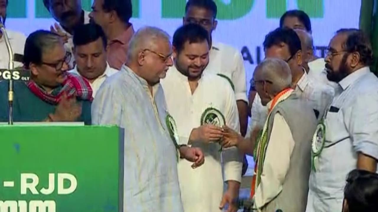 എല്ജെഡി സംസ്ഥാന ഘടകം ആര്ജെഡിയില് ലയിച്ചു, എംവി ശ്രേയാംസ്കുമാര് സംസ്ഥാന പ്രസിഡൻറ് എല്ജെഡി സംസ്ഥാന ഘടകം ആര്ജെഡിയില് ലയിച്ചു, എംവി ശ്രേയാംസ്കുമാര് സംസ്ഥാന പ്രസിഡൻറ്