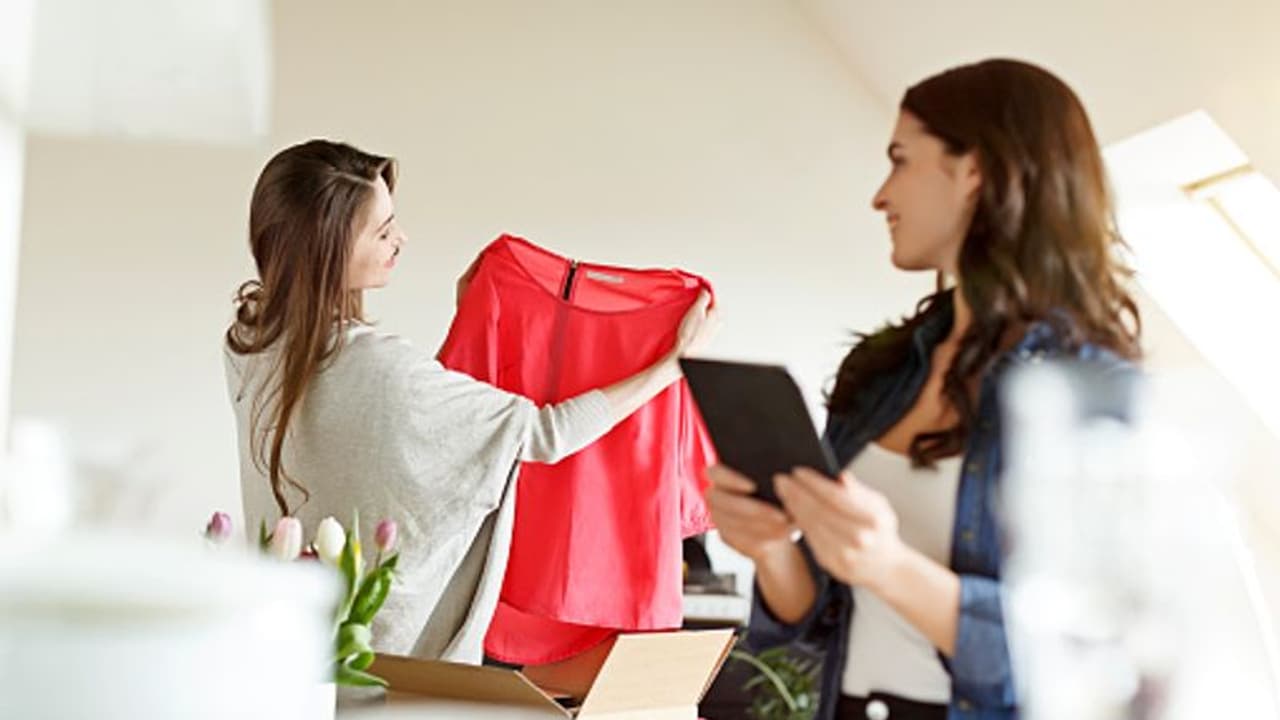 ഓണ്‍ലൈനില്‍ സാധനങ്ങള്‍ വാങ്ങുമ്പോള്‍ അമിത വില ഈടാക്കുന്നുണ്ടോ ? വായിക്കാം ഈ കുറിപ്പ് !