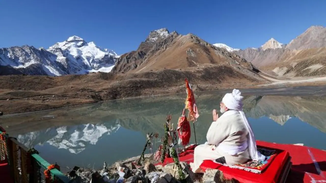 PM Modi shares his 'must visit' destinations in Uttarakhand PM Modi shares his 'must visit' destinations in Uttarakhand