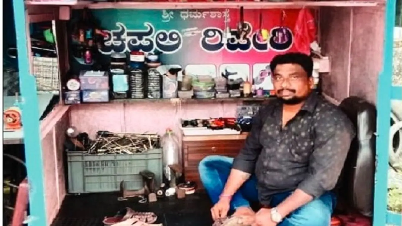 ಉಡುಪಿ: ಕುಂದಾಪುರದ ಮಣಿಕಂಠಗೆ ದೆಹಲಿ ಗಣರಾಜ್ಯೋತ್ಸವಕ್ಕೆ ಆಹ್ವಾನ..! ಉಡುಪಿ: ಕುಂದಾಪುರದ ಮಣಿಕಂಠಗೆ ದೆಹಲಿ ಗಣರಾಜ್ಯೋತ್ಸವಕ್ಕೆ ಆಹ್ವಾನ..!